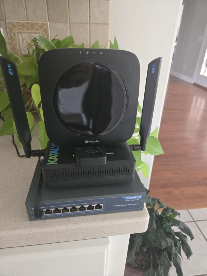 Business and home high-speed 5G wireless router