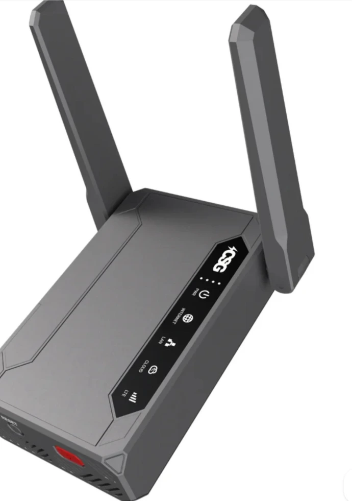 Pocket 4G travel router for RV and camping internet